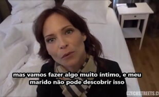 Coroa safada fudendo - Syren De Mer - Legendado PT - BR