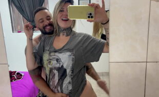 Me fodeu e pediu pra gozar dentro da buceta mollhada