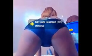 Menina gostosa dançando