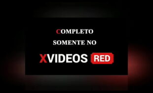 Puta tirando leite de piroca