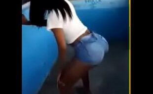 Tallitinha dançando música nova (KICANDO NO TALENTO) (AS CARIOCAS DO FUNK)