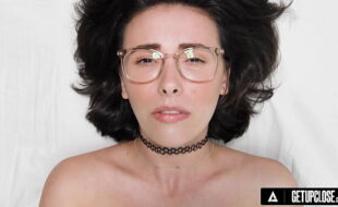 UP CLOSE - How Women Orgasm With Passionate Casey Calvert! SOLO FEMALE MASTURBATION! FULL SCENE