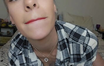 Dirty talking About my fetish solo feet pussy play