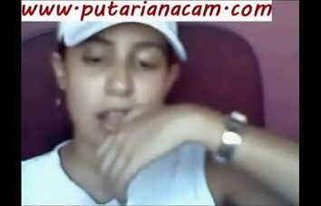 Novinha na webcam