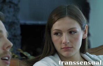 My teen stepsister wants to try her stepbrother’s cock