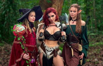 Porno D&D World – Sweetie Fox, Diana Rider and ArinaFox in Sex Adventure